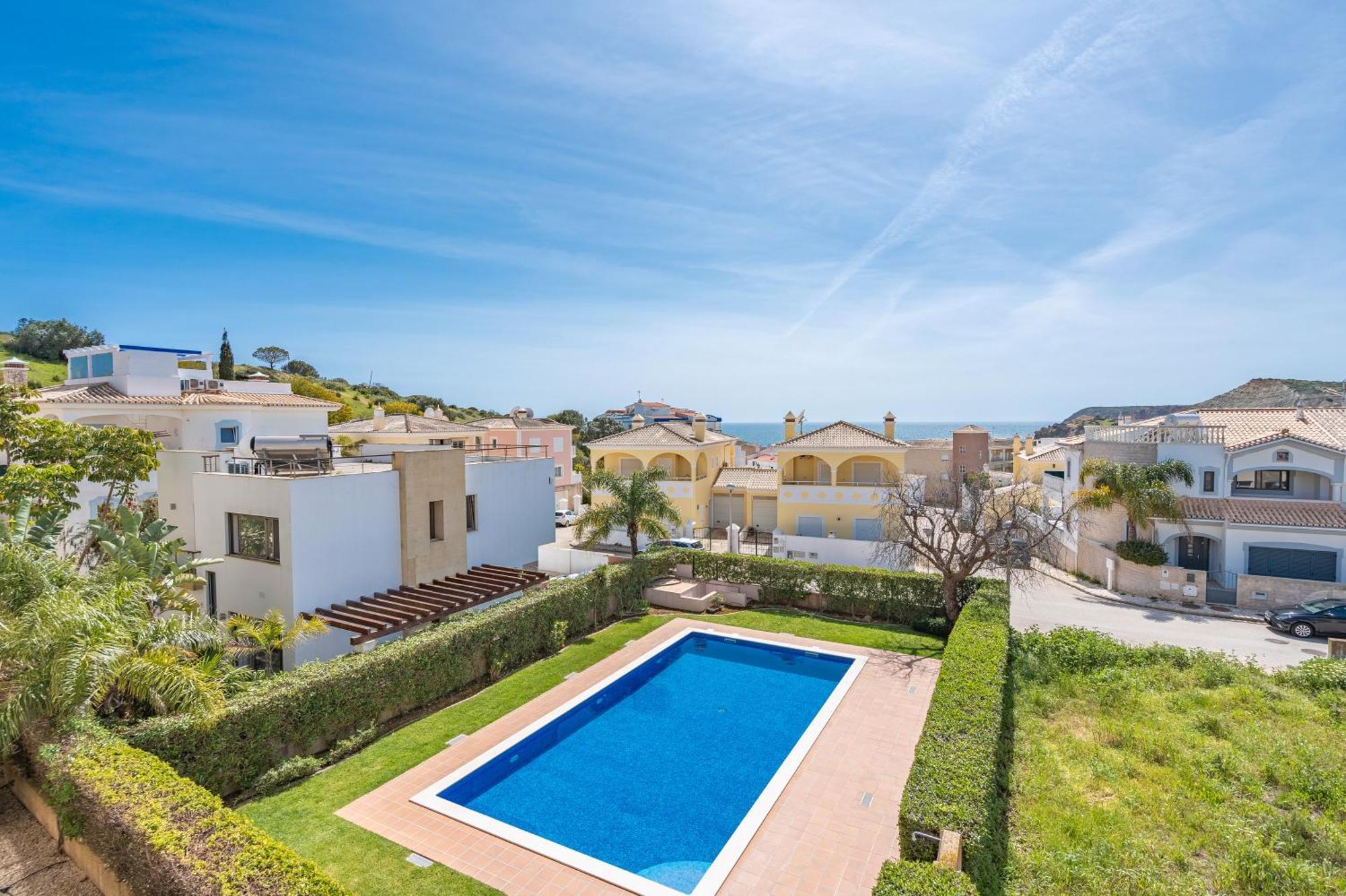Apt Brightness Comfort In Burgau Exterior foto